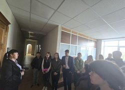 Молодь Уманського університету провела один день з міським головою