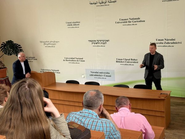 «Зустрічі, що надихають»: Павло Марущак про аграрне виробництво, підготовку молодих фахівців та розвиток сільських територій