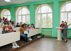 Студентам УНУ розповіли про права споживачів та державний ринковий нагляд