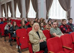 Студентам УНУ розповіли про права споживачів та державний ринковий нагляд