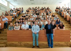 «Іншого життя, окрім війни, не існує»: в УНУ відбулася зустріч із військовослужбовцем, колегою, випускником