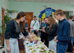 В Уманському університеті відбувся благодійний ярмарок