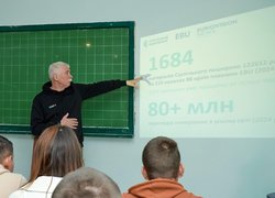 «Зустрічі, що надихають»: розмова про журналістику, свободу слова та силу правди з В’ячеславом Козаком