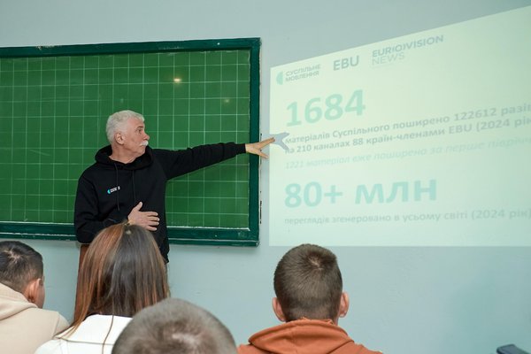«Зустрічі, що надихають»: розмова про журналістику, свободу слова та силу правди з В’ячеславом Козаком