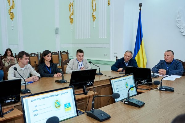УНУ – простір ідей та можливостей: Форум активної молоді об’єднав громади Уманщини