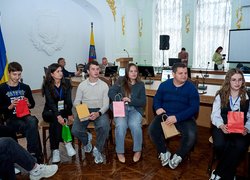 УНУ – простір ідей та можливостей: Форум активної молоді об’єднав громади Уманщини