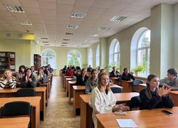 Від ідеї до відкриття: рада студентського самоврядування УНУ мотивувала молодь займатися наукою