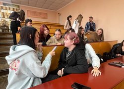 Від ідеї до відкриття: рада студентського самоврядування УНУ мотивувала молодь займатися наукою