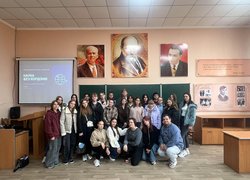 Від ідеї до відкриття: рада студентського самоврядування УНУ мотивувала молодь займатися наукою