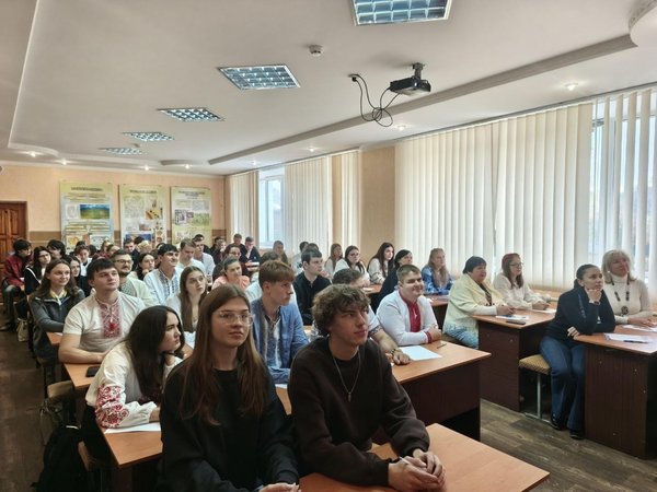 Уманський університет долучився до Всеукраїнського радіодиктанту національної єдності – 2026