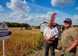 В УНУ відбувся Науково-практичний конгрес «Ефективні технології вирощування сої»