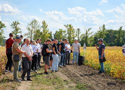 В УНУ відбувся Науково-практичний конгрес «Ефективні технології вирощування сої»