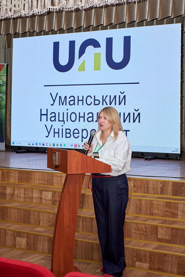 В УНУ відбувся Науково-практичний конгрес «Ефективні технології вирощування сої»