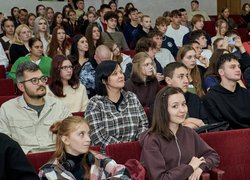 Мистецтво, що допомагає говорити: як в УНУ відзначили День українського кіно