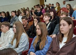 Мистецтво, що допомагає говорити: як в УНУ відзначили День українського кіно