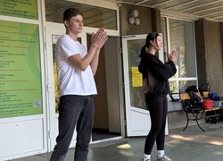 Руханка, що об’єднує: студенти та викладачі УНУ провели активну перерву разом
