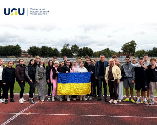 Спартакіада першокурсників об’єднала студентів у русі, енергії та командному дусі