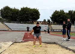 Спартакіада першокурсників об’єднала студентів у русі, енергії та командному дусі