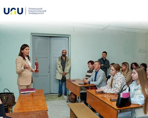 Виноробство як справа, що представляє Україну у світі: в УНУ відбулася зустріч із Наталією Бурлаченко