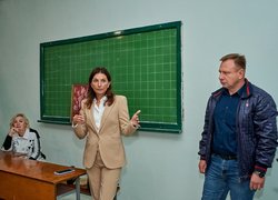 Виноробство як справа, що представляє Україну у світі: в УНУ відбулася зустріч із Наталією Бурлаченко