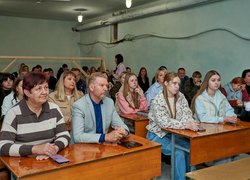 Виноробство як справа, що представляє Україну у світі: в УНУ відбулася зустріч із Наталією Бурлаченко