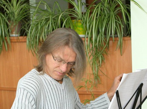 Бібліотекарі Уманського НУС отримали музичні вітання з професійним святом