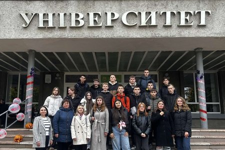 Пізнавальна екскурсія університетом під час канікул