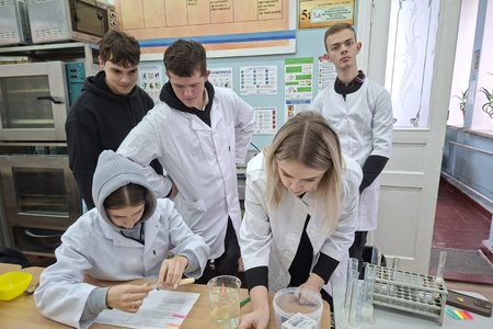 ЛАБОРАТОРНЕ ЗАНЯТТЯ З ДИСЦИПЛІНИ ФІЗИКО-ХІМІЧНІ І БІОХІМІЧНІ ОСНОВИ ОБРОБКИ СИРОВИНИ В ГАЛУЗІ