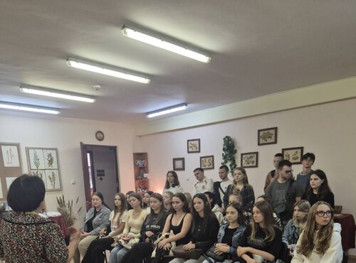 Неймовірна подорож у світ книги!