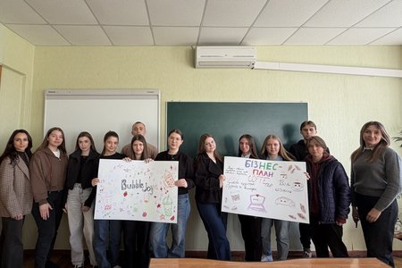 Формування професійних компетентностей через практико-орієнтоване навчання