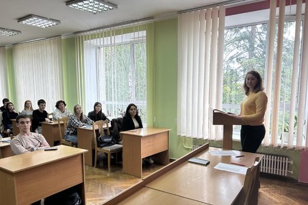 Засідання студентського наукового гуртка «Проблемні аспекти менеджменту та логістики»