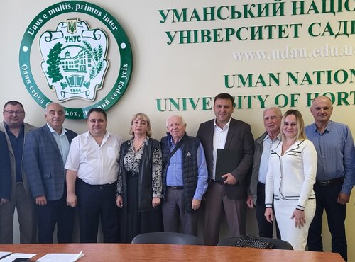 Наука стала багатша на одного доктора наук!