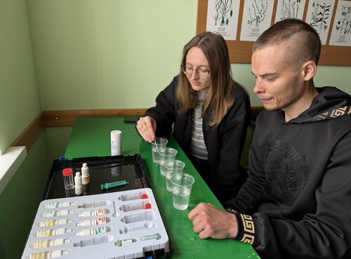 Студенти гуртка «Екологія» дослідили якість води з нагоди Всесвітнього дня водних ресурсів