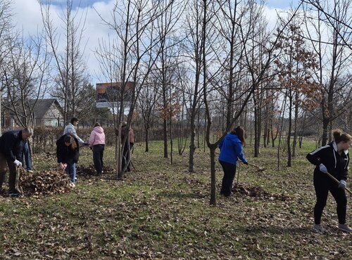 ВЕСНЯНЕ ПРИБИРАННЯ НА КАФЕДРІ МАРКЕТИНГУ