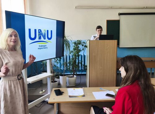 ТВОРЧІСТЬ, КРЕАТИВ, ІНТЕЛЕКТ ТА ДРАЙВ: КАФЕДРА МАРКЕТИНГУ УНУ ВІДСВЯТКУВАЛА ДЕНЬ МАРКЕТОЛОГА!