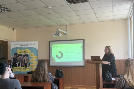 Орієнтири професійного успіху: першокурсники-економісти розпочали навчальний рік із діалогу з гарантом освітньої програми