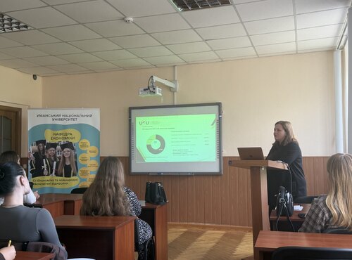 Орієнтири професійного успіху: першокурсники-економісти розпочали навчальний рік із діалогу з гарантом освітньої програми