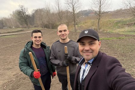 Формуємо фахівців у полі: студентська практика з вирощування картоплі