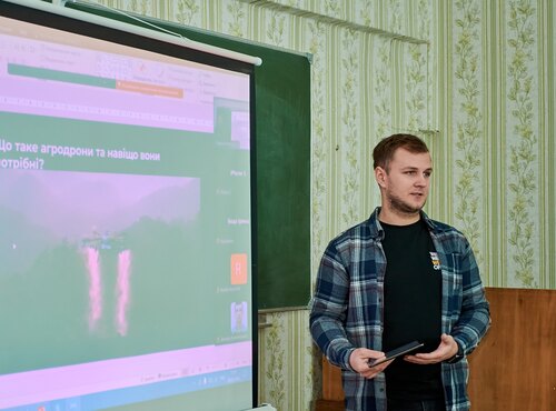 НАУКА ЯК ОСНОВА ФОРМУВАННЯ МАЙБУТНЬОГО ФАХІВЦЯ  АГРОБІЗНЕСУ: засідання студентського наукового гуртка кафедри біології в рамках коучингу «Агробіологія – виробництву»