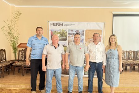 Науково-педагогічні працівники кафедри загального землеробства на Першій Соєвій Конференції «Соя Є»