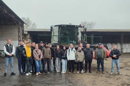 Польовий семінар від компанії Kernel — крок до професійної майстерності майбутніх агрономів