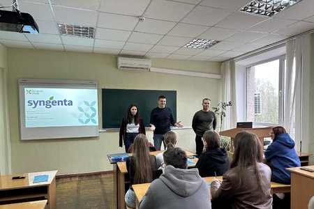 СТУДЕНТИ ФАКУЛЬТЕТУ МЕНЕДЖМЕНТУ ЗУСТРІЛИСЯ З ПРЕДСТАВНИКАМИ КОМПАНІЇ «SYNGENTA