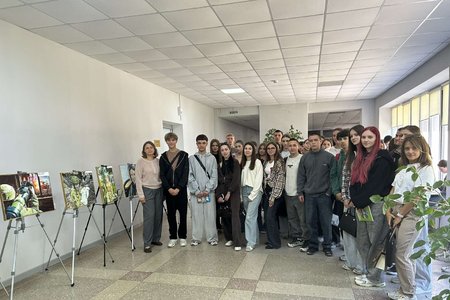 СТУДЕНТИ ФАКУЛЬТЕТУ МЕНЕДЖМЕНТУ ДОЛУЧИЛИСЯ ДО ВИСТАВКИ «ПАМ’ЯТЬ ПОКОЛІНЬ»