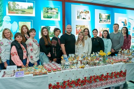 Творимо Великодні дива разом: благодійний ярмарок в УНУ