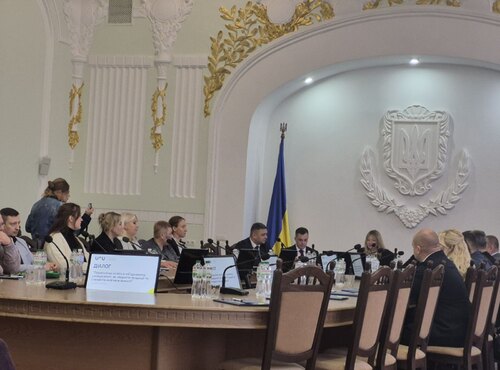 Діалог з керівництвом: зустріч на відстані руки