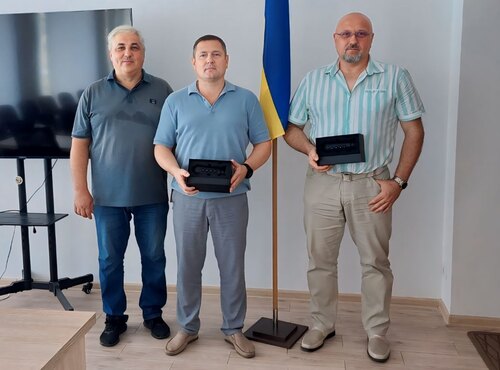 Єдність заради перемоги: колектив факультету економіки і підприємництва придбав тепловізори для військових