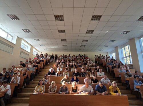 Збори зі здобувачами вищої освіти та батьками на факультеті економіки і підприємництва УНУ