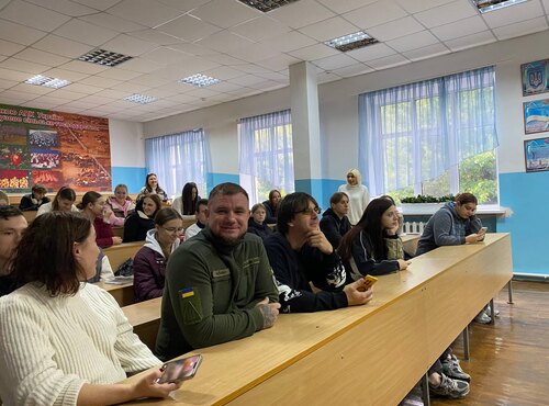 Зустріч із героями до Дня захисників і захисниць України на факультеті економіки і підприємництва