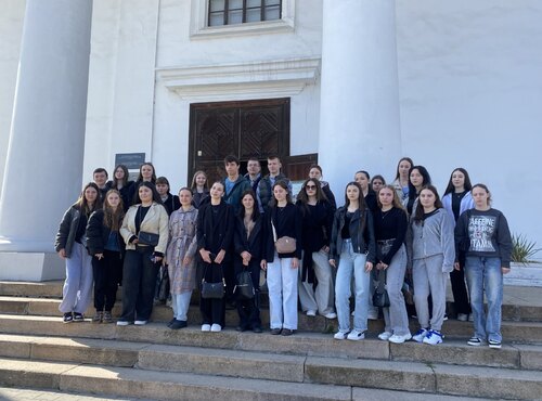 Всесвітній день мистецтва: візит до Уманської картинної галереї