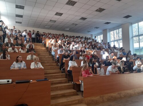 Безпека понад у все: вступний інструктаж для здобувачів факультету проведено!